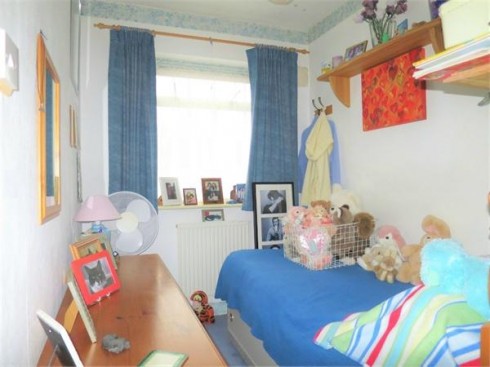 Albany Road, Enfield, Greater London - Photo 11