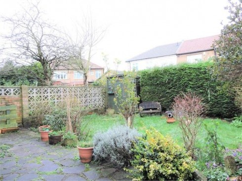 Willow Road, Enfield, Greater London - Photo 16