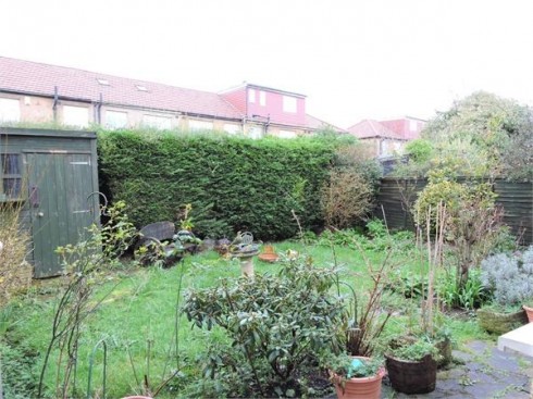 Willow Road, Enfield, Greater London - Photo 17