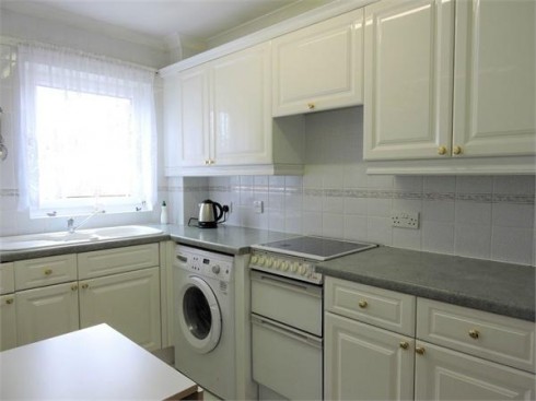 Naylor Grove, Enfield, Greater London - Photo 9