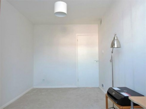Bridle Close, Enfield, Greater London - Photo 16