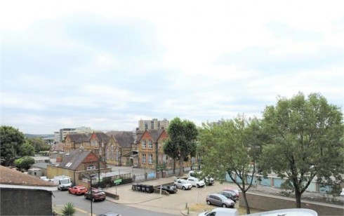 Roman Way, Enfield, Greater London - Photo 14