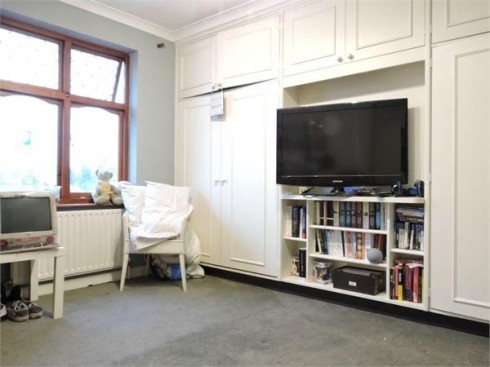 Beltona Gardens, Cheshunt, Waltham Cross, Hertfordshire - Photo 13