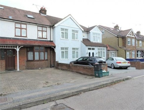 Beltona Gardens, Cheshunt, Waltham Cross, Hertfordshire - Photo 23