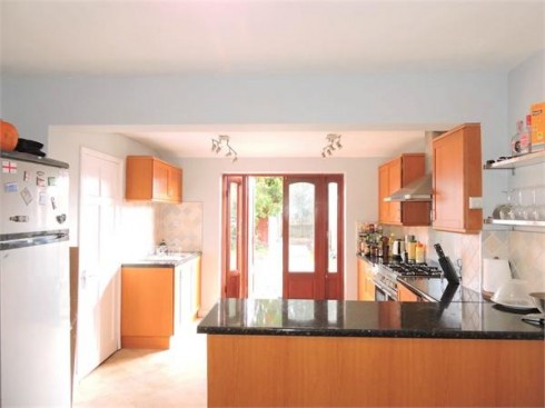 Beltona Gardens, Cheshunt, Waltham Cross, Hertfordshire - Photo 9