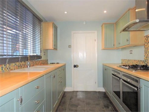 Putney Road, Enfield, Greater London - Photo 8