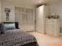 Ian Square, Enfield, Greater London - Thumbnail 13