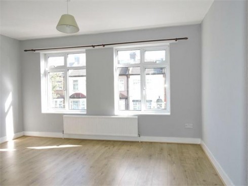 Catisfield Road, Enfield, Greater London - Photo 11