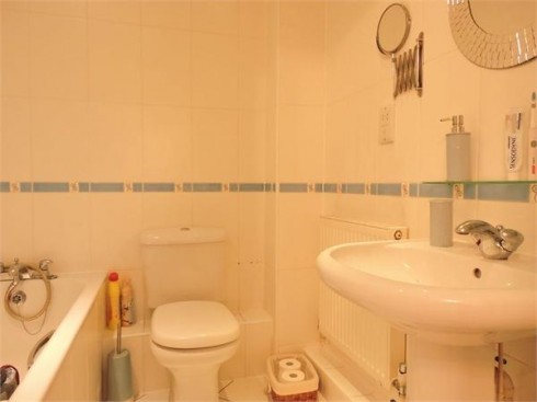 60 Chase Side, Enfield, Greater London - Photo 17