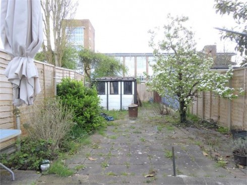 Queensway, Enfield, Greater London - Photo 13