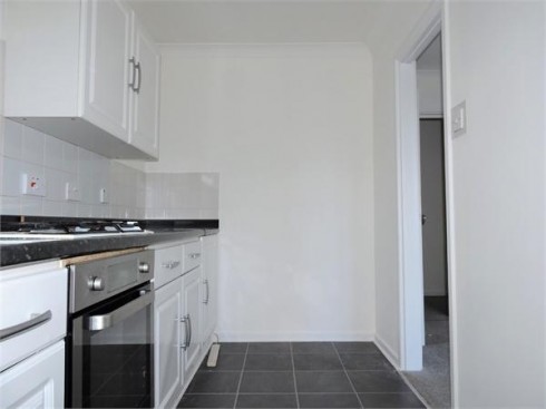 Parkside, Waltham Cross, Hertfordshire - Photo 5