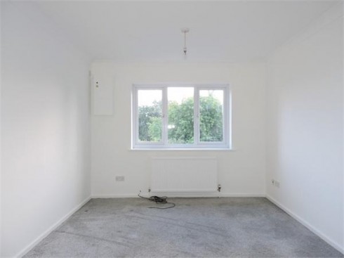 Parkside, Waltham Cross, Hertfordshire - Photo 9