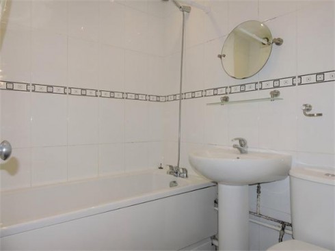 Parkside, Waltham Cross, Hertfordshire - Photo 10
