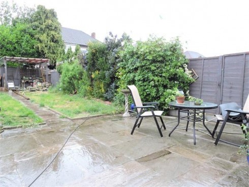 Ashford Crescent, Enfield, Greater London - Photo 15