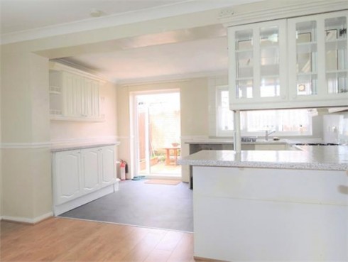Rowlands Close, Cheshunt, Waltham Cross, Hertfordshire - Photo 6