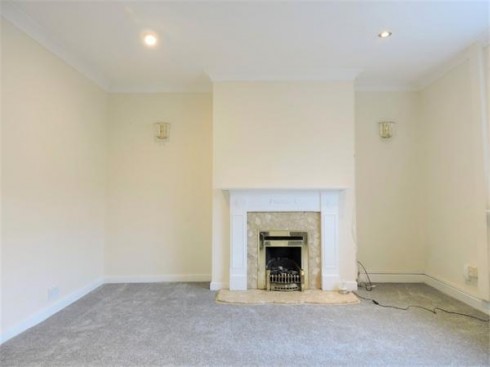 Swanfield Road, Waltham Cross, Hertfordshire - Photo 2